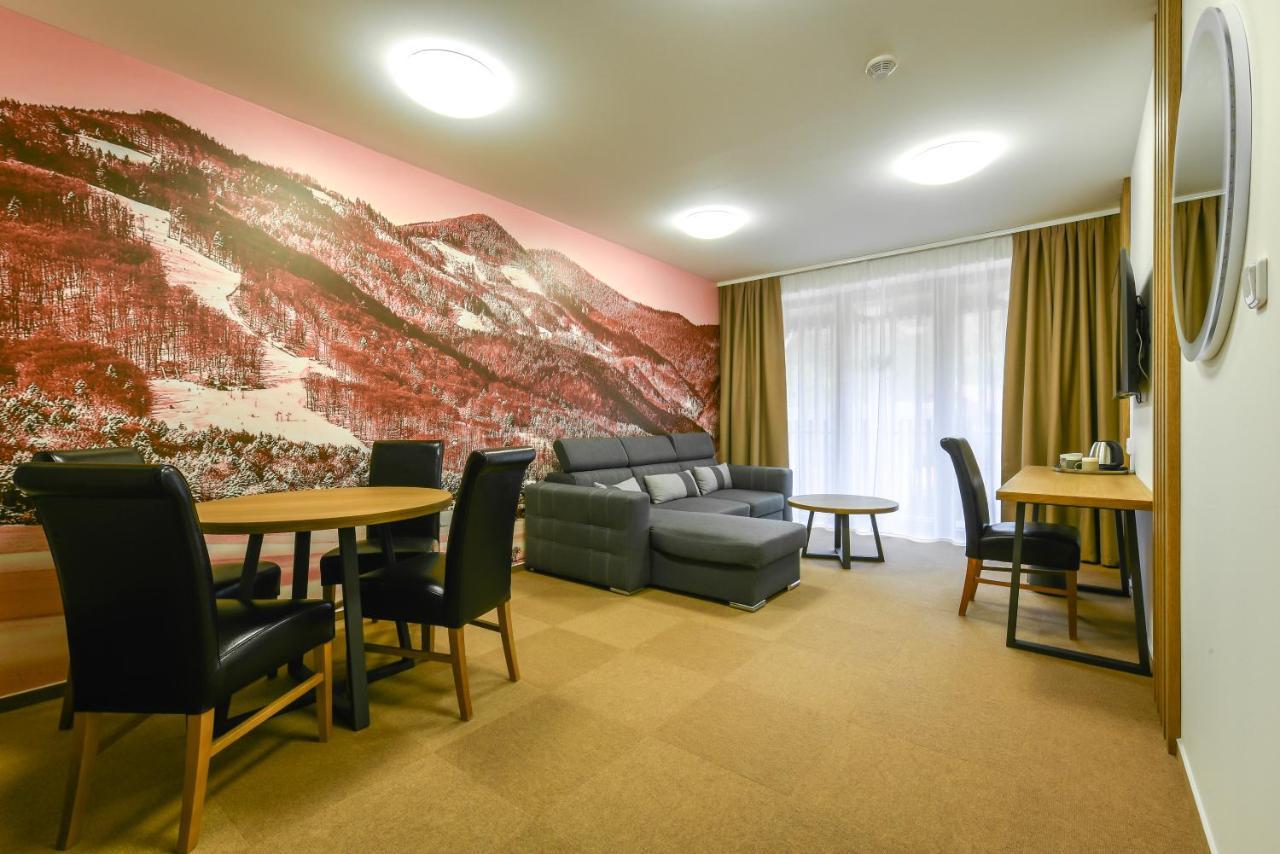 Apartmany Humno Valca Luaran gambar