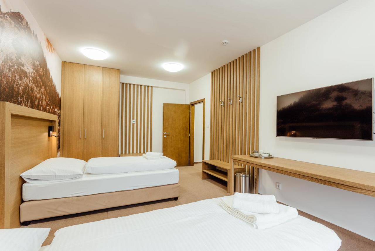 Apartmany Humno Valca Luaran gambar